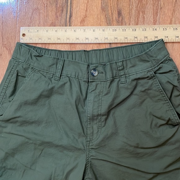 Eddie Bauer Green Men’s Pants 34 x 30 pockets stretch waist - Picture 5 of 13